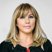 PAULA LOBATO FARIA
